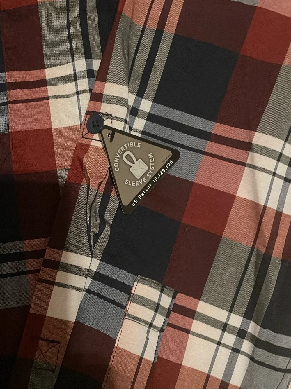 Wrangler ATG Plaid Button Up Shirt Men’s Size XL Navy Maroon Hike to Fish UPF 30